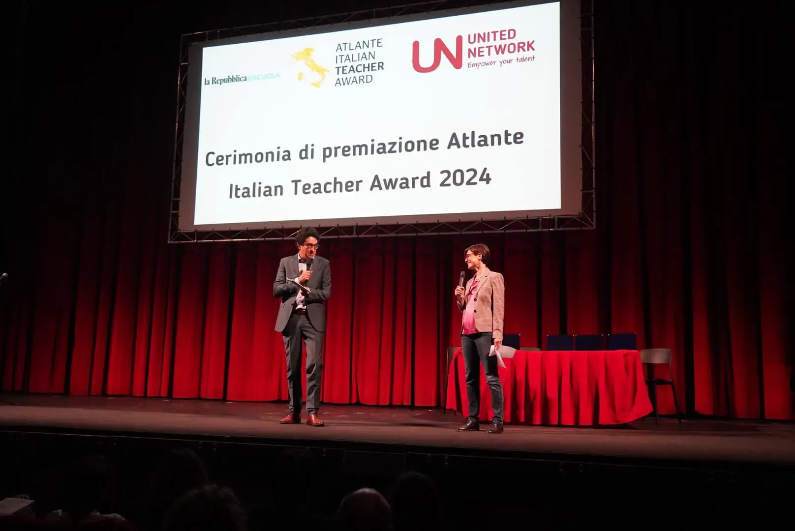 Premiazione Teacher Award, maggio 2024, con Alessandro Fusacchia